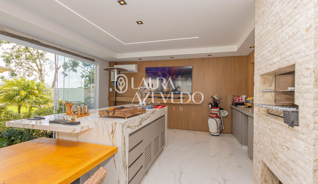 Laura-Azevedo-8103