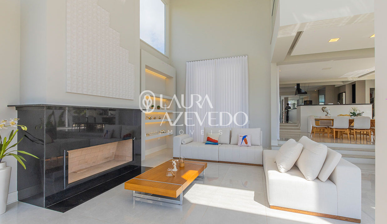 Laura-Azevedo-8142